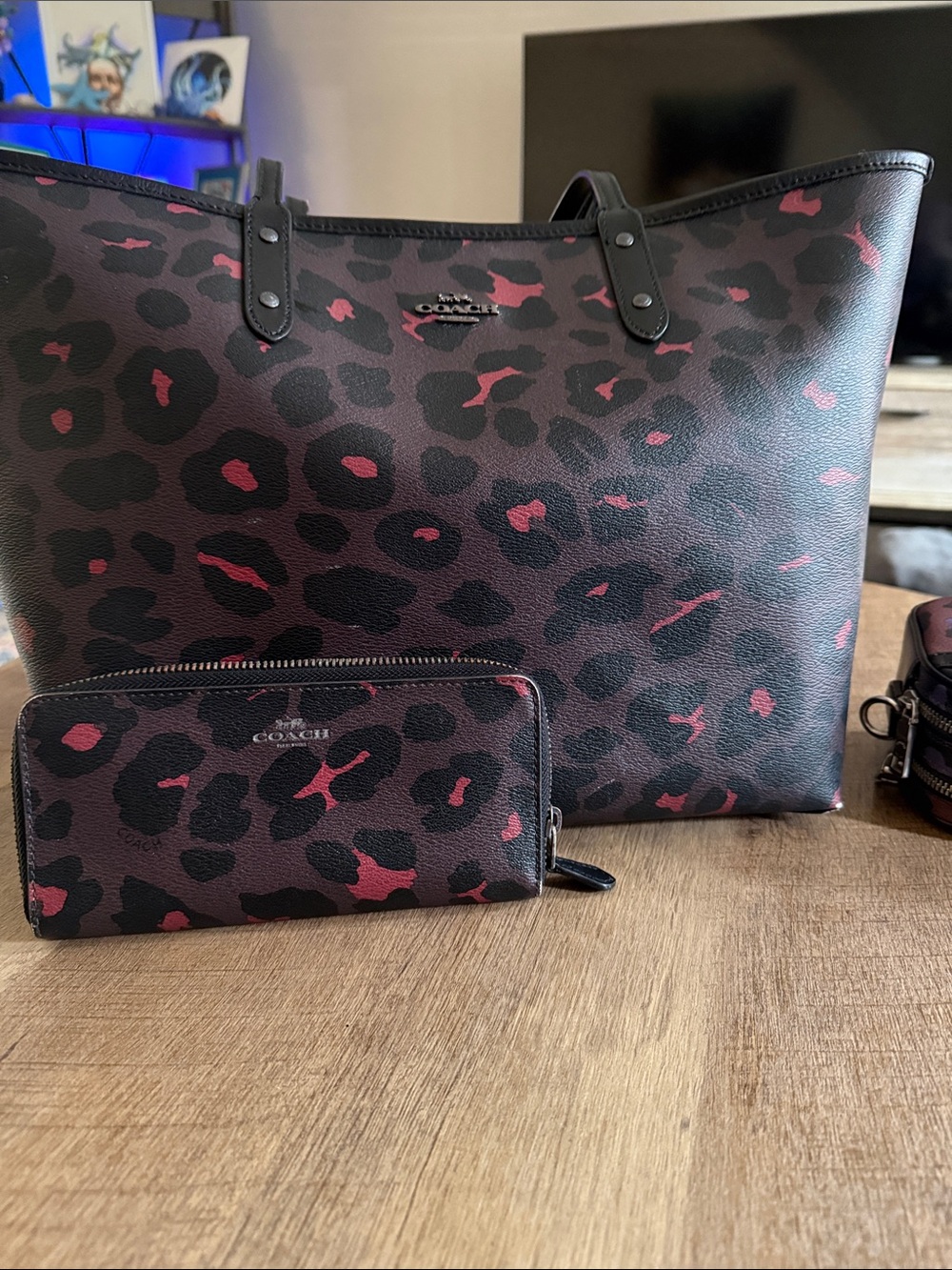 Coach purple leopard print tote. Tote and Wallet with  Leopard Print